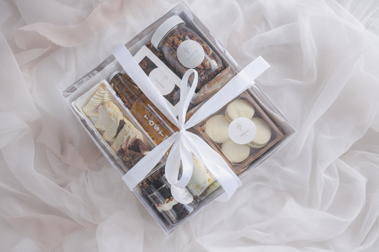 Large Mishloach Manot Box